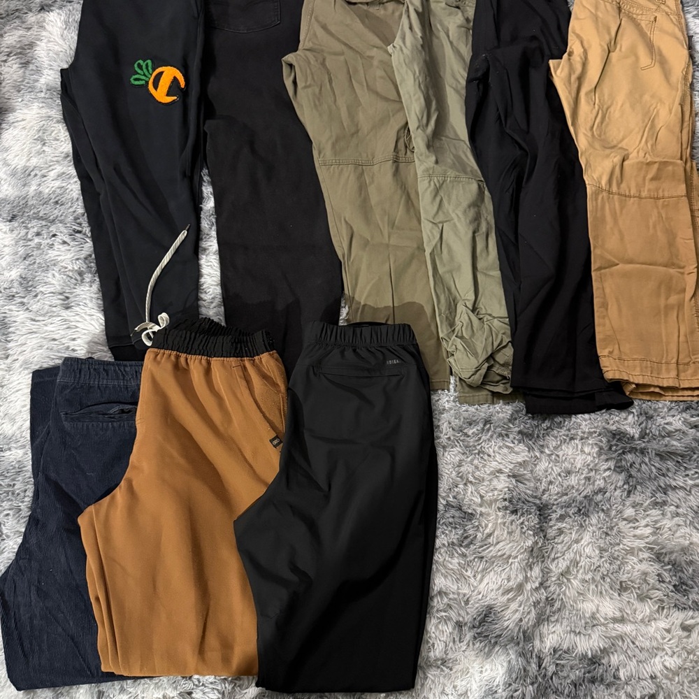 Mens pants and joggers lot (XL and 38)